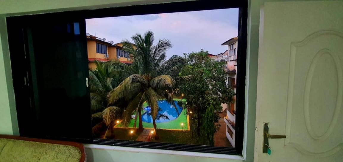 Yoyo Goa, The Apartment Hotel Vagator Exteriör bild